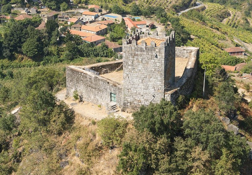 Castelo de Roucos, Spain